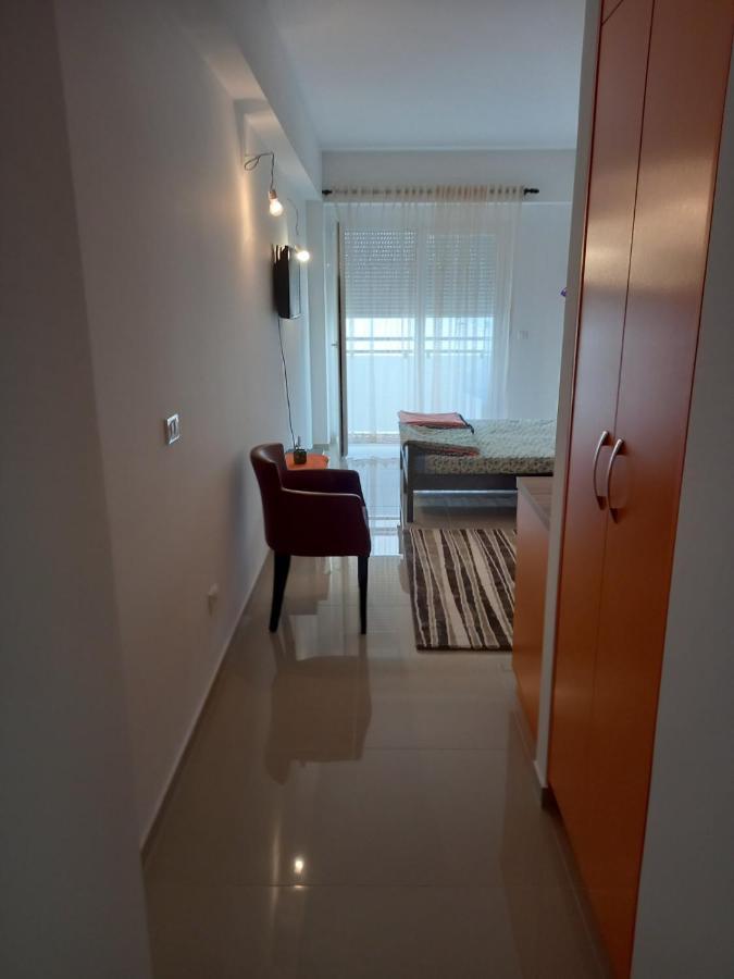 Ferienwohnung Apartman Savic Plus Bar Exterior foto